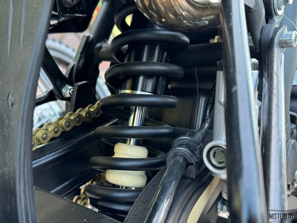 Эндуро мотоцикл MMZ S009 — надёжный кроссовый байк 300cc для бездорожья Эндуро мотоцикл MMZ S009 — надёжный кроссовый байк 300cc для бездорожья